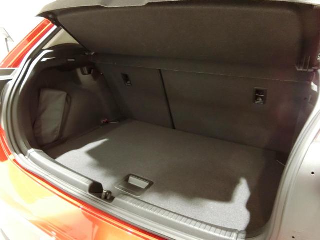 ポロ TSIアクティブ 認定中古車保証 LEDライト ナビ バックカメラ ETC2.0 ACC レーンアシスト 衝突被害軽減ブレーキ 前後パーキングセンサー(29枚目)