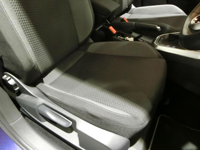 ポロ TSIアクティブ 認定中古車保証 LEDライト ナビ バックカメラ ETC2.0 ACC レーンアシスト 衝突被害軽減ブレーキ 前後パーキングセンサー(11枚目)