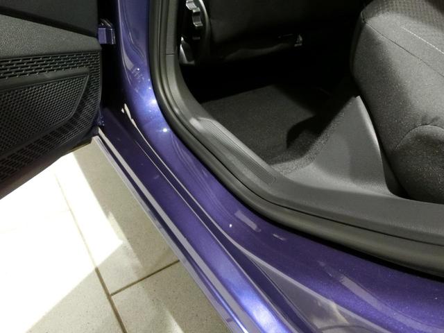 ポロ TSIアクティブ 認定中古車保証 LEDライト ナビ バックカメラ ETC2.0 ACC レーンアシスト 衝突被害軽減ブレーキ 前後パーキングセンサー(19枚目)