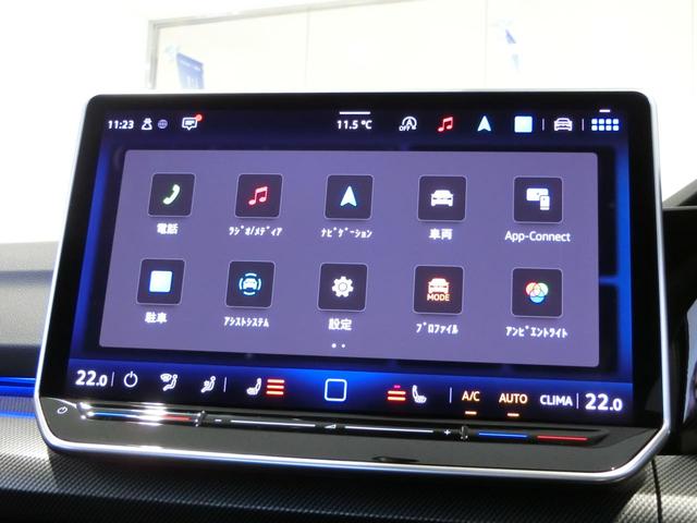 ゴルフＧＴＩ ベースグレード　新車保証継承　元弊社デモカー　ＤＣＣ　１９インチアルミホイール　ナビ　アラウンドビューモニター　ＩＱライト（28枚目）