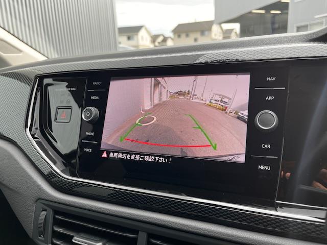 ポロ ＴＳＩアクティブベーシック　新車保証継承　禁煙車　ワンオーナー　スマートキー　ＡＰＰコネクト　ブルートゥース　ＬＥＤ　ＵＳＢ　バックカメラ　ＥＴＣ　レーンキープアシスト　衝突被害軽減ブレーキ　シガーソケット（15枚目）