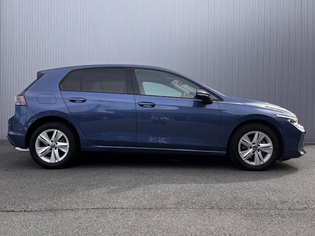 ゴルフ eTSIアクティブ 認定中古車 試乗車 禁煙車 ワンオーナー 衝突被害軽減ブレーキ LEDライト 純正ナビゲーション ETC アダプティブクルーズコントロール レーンアシスト 前後パーキングセンサー 後方死角検知(7枚目)