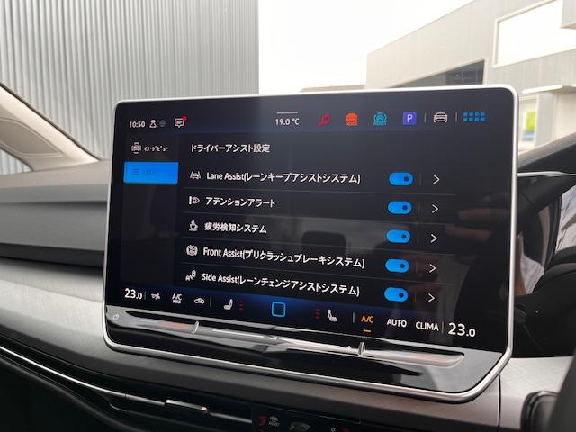 ゴルフ eTSIアクティブ 認定中古車 試乗車 禁煙車 ワンオーナー 衝突被害軽減ブレーキ LEDライト 純正ナビゲーション ETC アダプティブクルーズコントロール レーンアシスト 前後パーキングセンサー 後方死角検知(17枚目)