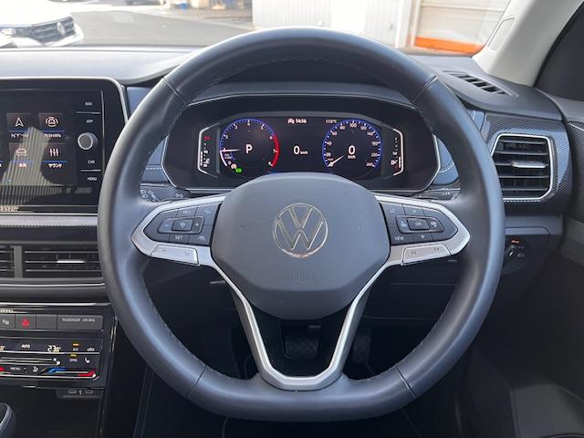 Ｔ－クロス ＴＳＩ　スタイル　認定中古車　新車保証継承　禁煙車　ワンオーナーＬＥＤライト　　バックカメラ　ＥＴＣ　衝突被害軽減ブレーキ　アダプティブクルーズコントロール　後方死角検知　前後パーキングセンサー（9枚目）