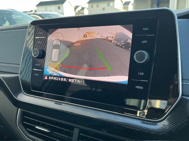 Ｔ－クロス ＴＳＩ　スタイル　認定中古車　新車保証継承　禁煙車　ワンオーナーＬＥＤライト　　バックカメラ　ＥＴＣ　衝突被害軽減ブレーキ　アダプティブクルーズコントロール　後方死角検知　前後パーキングセンサー（14枚目）