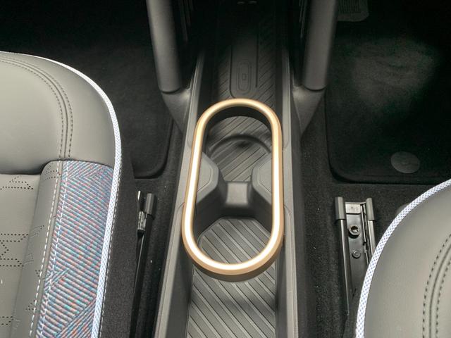 ＭＩＮＩ エースマンＥ　クラシック・トリム　認定中古車　当社元デモカー　純正タッチ式ナビ　全方位カメラ　ヘッドアップディスプレイ　シートヒーター　ＡＣＣ　ＳＯＳコール　インテリジェントセーフティ　Ｐサポート　１８インチＡＷ（34枚目）