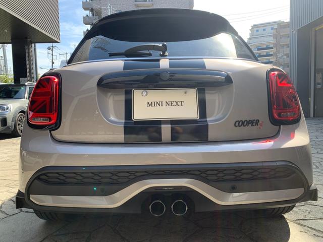 ＭＩＮＩ クーパーＳプレミアムプラスパッケージクラシックトリム　５ドア　認定中古車　ワンオーナー　タッチ式ＨＤＤナビ　アップルカープレイ（ワイヤレス充電）　ＬＥＤヘッドライト　バックカメラ　ミュージックサーバー機能　ブルートゥース接続　ＡＣＣ　ＳＯＳ　１７ＡＷ（36枚目）