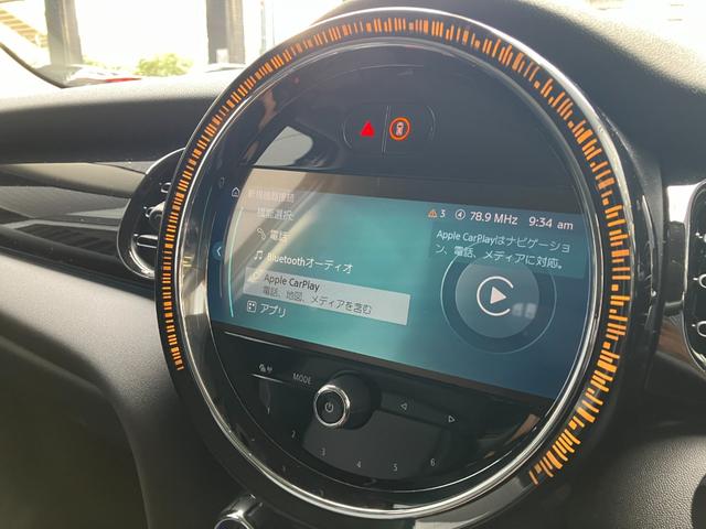ＭＩＮＩ クーパーＳＤ　クラシック・トリム　５ドア　認定中古車　アップルカープレイ　レザーシート（シートヒーター付）　ＬＥＤヘッドライト　バックカメラ　ＳＯＳコール　ピアノブラック・エクステリア　ＥＴＣ２．０　１７インチＡＷ（11枚目）