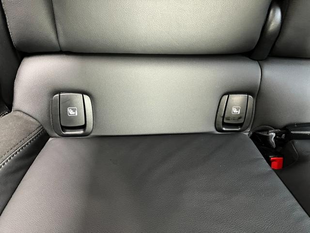 ＭＩＮＩ クーパーＳＤ　クラシック・トリム　５ドア　認定中古車　アップルカープレイ　レザーシート（シートヒーター付）　ＬＥＤヘッドライト　バックカメラ　ＳＯＳコール　ピアノブラック・エクステリア　ＥＴＣ２．０　１７インチＡＷ（26枚目）