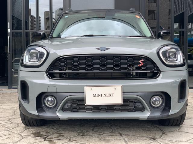 ＭＩＮＩ クーパーＳＤ　クロスオーバー　オール４　認定中古車　ワンオーナー　タッチ式ＨＤＤナビ　ＬＥＤヘッドライト　バックカメラ　シートヒーター　ミュージックサーバー機能　ブルートゥース接続　ＡＣＣ　ＳＯＳコール　ＥＴＣ２．０　１８インチＡＷ（26枚目）