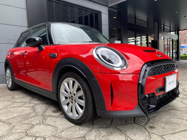ＭＩＮＩ クーパーＳＤ　クラシック・トリム　５ドア　認定中古車　タッチ式ＨＤＤナビ　ＬＥＤヘッドライト　バックカメラ　クロスレザーシート　ミュージックサーバー機能　ブルートゥース接続　ＳＯＳコール　ＥＴＣ２．０　１７インチＡＷ（36枚目）