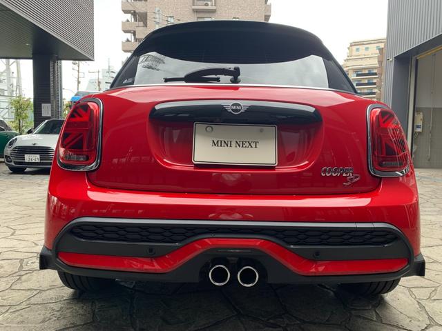 ＭＩＮＩ クーパーＳＤ　クラシック・トリム　５ドア　認定中古車　タッチ式ＨＤＤナビ　ＬＥＤヘッドライト　バックカメラ　クロスレザーシート　ミュージックサーバー機能　ブルートゥース接続　ＳＯＳコール　ＥＴＣ２．０　１７インチＡＷ（39枚目）