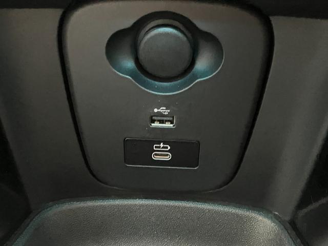 ＭＩＮＩ クーパーＳ　エッセンシャル・トリム　５ドア　認定中古車　ワンオーナー　アップルカープレイ（ワイヤレス充電付）　ヘッドアップディスプレイ　クロスレザーシート　シートヒーター　ブルートゥース接続　ＳＯＳコール　ＥＴＣ２．０　１７インチＡＷ（18枚目）