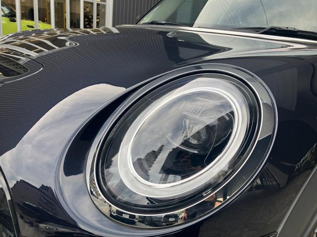 ＭＩＮＩ クーパーＳ　エッセンシャル・トリム　５ドア　認定中古車　ワンオーナー　アップルカープレイ（ワイヤレス充電付）　ヘッドアップディスプレイ　クロスレザーシート　シートヒーター　ブルートゥース接続　ＳＯＳコール　ＥＴＣ２．０　１７インチＡＷ（26枚目）