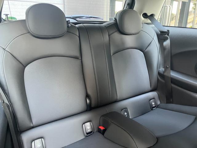 MINI クーパー 3ドア 認定中古車 ワンオーナー タッチ式HDDナビ LEDヘッドライト バックカメラ シートヒーター ミュージックサーバー機能 ブルートゥース接続 ACC SOSコール 16インチAW(24枚目)