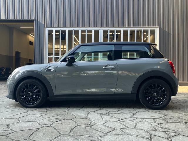 MINI クーパー 3ドア 認定中古車 ワンオーナー タッチ式HDDナビ LEDヘッドライト バックカメラ シートヒーター ミュージックサーバー機能 ブルートゥース接続 ACC SOSコール 16インチAW(34枚目)