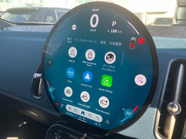 ＭＩＮＩ カントリーマンＳＥオール４　フェイバリット・トリム　認定中古車　当社元デモカー　パノラマサンルーフ　フェイバードトリム　Ｍパッケージ（電動シート・ハーマンカードンオーディオ・リアダークガラス）　全方位カメラ　タッチ式純正ナビ　ＡＣＣ　ＳＯＳ　１９ＡＷ（24枚目）