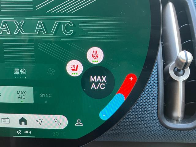 ＭＩＮＩ カントリーマンＳＥオール４　フェイバリット・トリム　認定中古車　当社元デモカー　パノラマサンルーフ　フェイバードトリム　Ｍパッケージ（電動シート・ハーマンカードンオーディオ・リアダークガラス）　全方位カメラ　タッチ式純正ナビ　ＡＣＣ　ＳＯＳ　１９ＡＷ（26枚目）