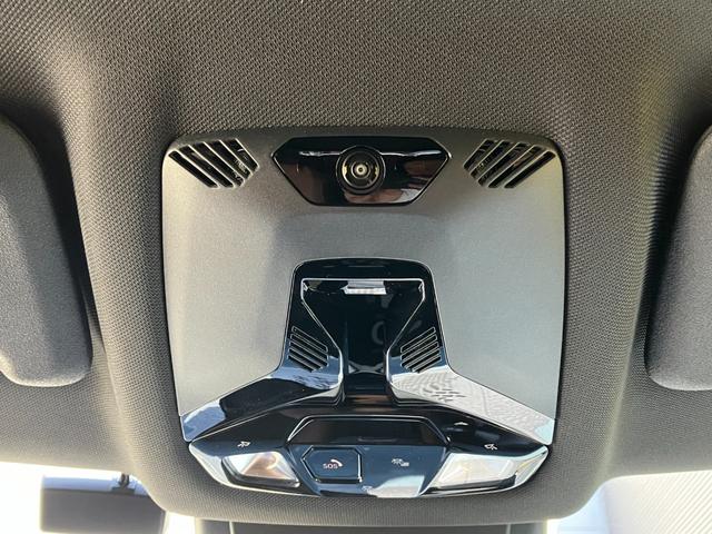 ＭＩＮＩ カントリーマンＳＥオール４　フェイバリット・トリム　認定中古車　当社元デモカー　パノラマサンルーフ　フェイバードトリム　Ｍパッケージ（電動シート・ハーマンカードンオーディオ・リアダークガラス）　全方位カメラ　タッチ式純正ナビ　ＡＣＣ　ＳＯＳ　１９ＡＷ（27枚目）