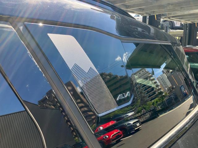 ＭＩＮＩ カントリーマンＳＥオール４　フェイバリット・トリム　認定中古車　当社元デモカー　パノラマサンルーフ　フェイバードトリム　Ｍパッケージ（電動シート・ハーマンカードンオーディオ・リアダークガラス）　全方位カメラ　タッチ式純正ナビ　ＡＣＣ　ＳＯＳ　１９ＡＷ（50枚目）