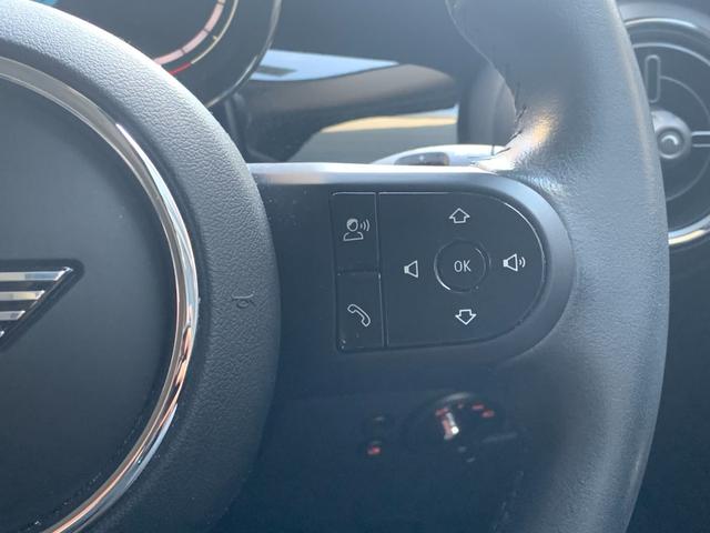 MINI クーパーD クラシック・トリム 5ドア 認定中古車 ワンオーナー タッチ式HDDナビ LEDヘッドライト バックカメラ ミュージックサーバー機能 ブルートゥース接続 SOSコール ドライビングモード 16インチAW(5枚目)