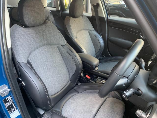 MINI クーパーD クラシック・トリム 5ドア 認定中古車 ワンオーナー タッチ式HDDナビ LEDヘッドライト バックカメラ ミュージックサーバー機能 ブルートゥース接続 SOSコール ドライビングモード 16インチAW(23枚目)