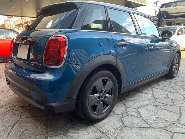 MINI クーパーD クラシック・トリム 5ドア 認定中古車 ワンオーナー タッチ式HDDナビ LEDヘッドライト バックカメラ ミュージックサーバー機能 ブルートゥース接続 SOSコール ドライビングモード 16インチAW(39枚目)