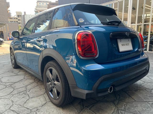 MINI クーパーD クラシック・トリム 5ドア 認定中古車 ワンオーナー タッチ式HDDナビ LEDヘッドライト バックカメラ ミュージックサーバー機能 ブルートゥース接続 SOSコール ドライビングモード 16インチAW(41枚目)