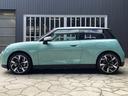 MINI NEXT亀有には、常時新車拠店より厳選された認定中古車が続々と入庫しております。