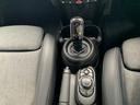 クーパーＳＤ　クラシック・トリム　５ドア　認定中古車　タッチ式ＨＤＤナビ　ＬＥＤヘッドライト　バックカメラ　クロスレザーシート　ミュージックサーバー機能　ブルートゥース接続　ＳＯＳコール　ＥＴＣ２．０　１７インチＡＷ（15枚目）
