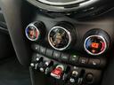 クーパー 3ドア 認定中古車 ワンオーナー タッチ式HDDナビ LEDヘッドライト バックカメラ シートヒーター ミュージックサーバー機能 ブルートゥース接続 ACC SOSコール 16インチAW(17枚目)