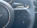 MINI クーパーD クラシック・トリム 5ドア 認定中古車 ワンオーナー タッチ式HDDナビ LEDヘッドライト バックカメラ ミュージックサーバー機能 ブルートゥース接続 SOSコール ドライビングモード 16インチAW(5枚目)