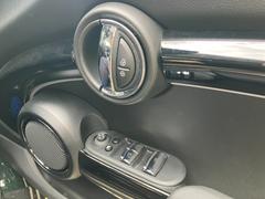 ǥ顼ˤݾڽ뤳ȤǽǤΤǤФκݤεޤʥȥ֥⤴¿ϤޤϰκǴǥ顼ˤݾǽǤޤ 7