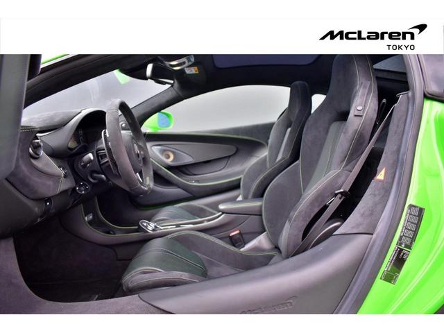 　左Ｈ　ＭｃＬａｒｅｎ　ＱＵＡＬＩＦＩＥＤ　ＴＯＫＹＯ　認定中古車　スポーツパック　ＧＴアップグレードパック　１０スポークライトウェイトホイール　Ｂｙマクラーレンデザイナーインテリア－スポーツ(12枚目)