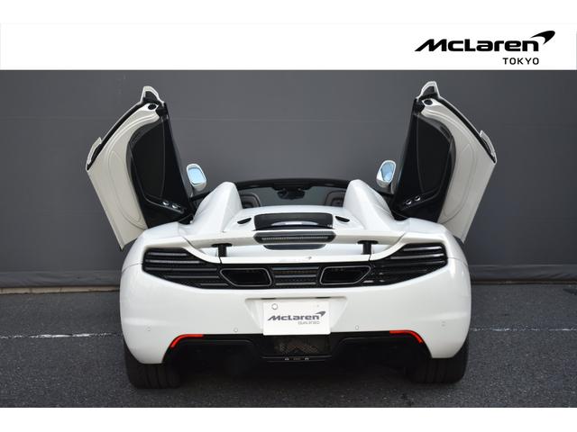 ＭＰ４－１２Ｃスパイダー 　左Ｈ　ＭｃＬａｒｅｎ　ＱＵＡＬＩＦＩＥＤ　ＴＯＫＹＯ　１２カ月保証付販売　カーボンセラミックブレーキ　スポーツエグゾースト　電動メモリーシート　シートヒーター　パーキングセンサー　カーボンインテリア（33枚目）