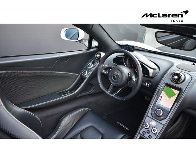 　左Ｈ　ＭｃＬａｒｅｎ　ＱＵＡＬＩＦＩＥＤ　ＴＯＫＹＯ　１２カ月保証付販売　カーボンセラミックブレーキ　スポーツエグゾースト　電動メモリーシート　シートヒーター　パーキングセンサー　カーボンインテリア(36枚目)