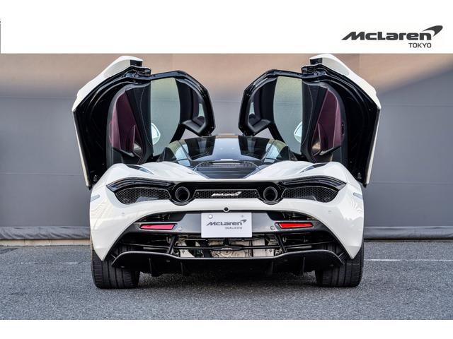 　Ｌｕｘｕｒｙ　ＭｃＬａｒｅｎ　ＱＵＡＬＩＦＩＥＤ　ＴＯＫＹＯ　正規認定中古車　カーボンＥＸＴ２・３　カーボンフードエアインテーク　カーボンリアフェンダーインテーク　ドアアッパーガラスルーフ(13枚目)