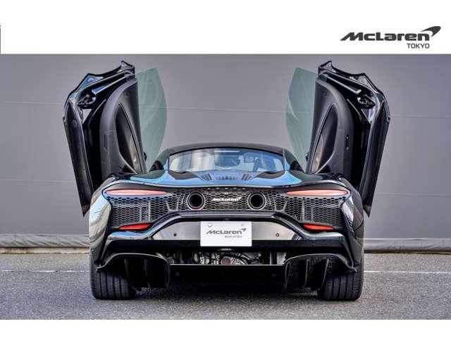 アルトゥーラ ＴｅｃｈＬｕｘ　右　スポーツエキゾースト　ＭｃＬａｒｅｎ　Ｔｏｋｙｏ　認定中古車　スポーツエキゾースト／電動シート＆ヒーター／コントラストパイピング／Ｓｔａｒ１０スポークスーパーライトウェイトホイール／グロスブラックフィニッシュ（16枚目）