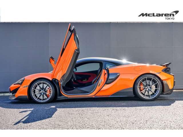 ６００ＬＴ ３．８　クルーズコントロール　障害物センサー　過給器設定モデル　ナビ　ミュージックプレイヤー接続可　ＥＴＣ　スマートキー　ＬＥＤヘッドライト　認定中古車（10枚目）