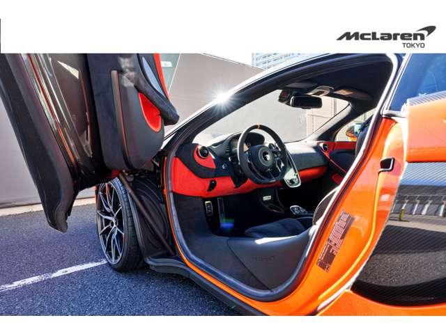 ６００ＬＴ ３．８　クルーズコントロール　障害物センサー　過給器設定モデル　ナビ　ミュージックプレイヤー接続可　ＥＴＣ　スマートキー　ＬＥＤヘッドライト　認定中古車（23枚目）