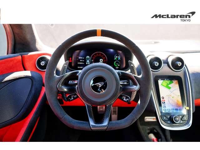 ６００ＬＴ ３．８　クルーズコントロール　障害物センサー　過給器設定モデル　ナビ　ミュージックプレイヤー接続可　ＥＴＣ　スマートキー　ＬＥＤヘッドライト　認定中古車（25枚目）