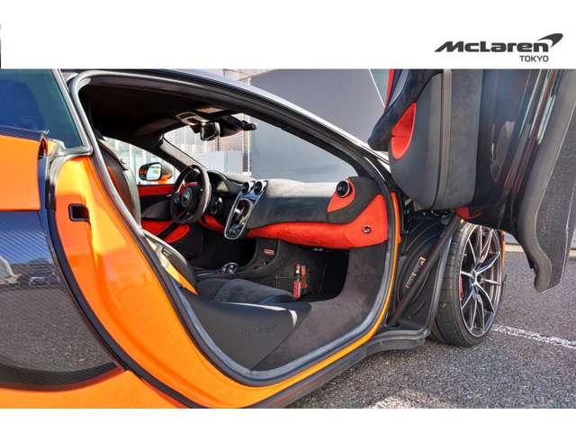 ６００ＬＴ ３．８　クルーズコントロール　障害物センサー　過給器設定モデル　ナビ　ミュージックプレイヤー接続可　ＥＴＣ　スマートキー　ＬＥＤヘッドライト　認定中古車（31枚目）