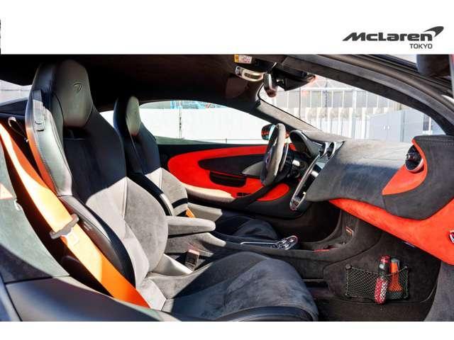 ６００ＬＴ ３．８　クルーズコントロール　障害物センサー　過給器設定モデル　ナビ　ミュージックプレイヤー接続可　ＥＴＣ　スマートキー　ＬＥＤヘッドライト　認定中古車（32枚目）