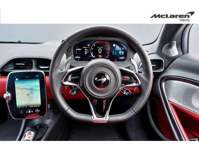 アルトゥーラ ３．０　認定中古車　ＭＳＯペイント／電動シート／１０スポークスーパーライトウェイトホイール／ダークステルスダイヤモンドカットフィニッシュ　クルーズコントロール　全周囲カメラ（24枚目）