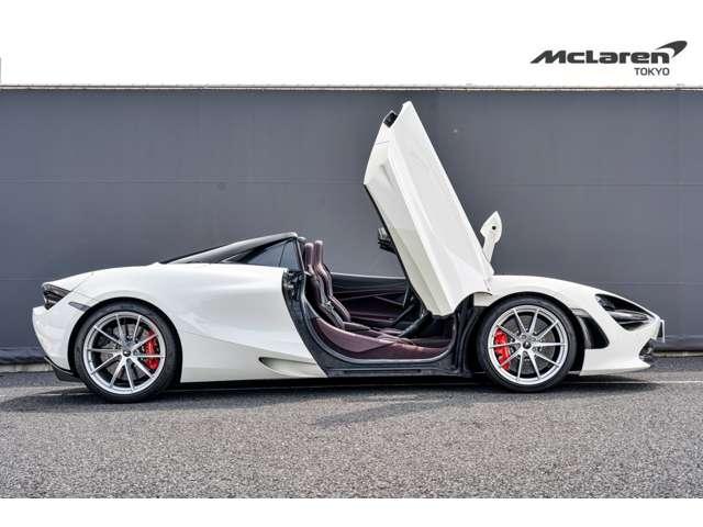 ７２０Ｓスパイダー ラグジュアリー　認定中古車　電動メモリーシート（ヒーター）／スポーツエキゾースト／エレクトロクロミックガラスルーフ／３６０°パークアシスト／車両リフトシステム／アルカンタラステアリング（17枚目）