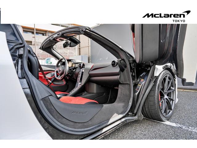 ７５０Ｓスパイダー 認定中古車　左ハンドル　テックラックス　インテリア／電動コンフォートシートフロアマット／ヘッドライト　ボディカラー　ペイント／バウアーズ＆ウィルキンス　スピーカー（28枚目）