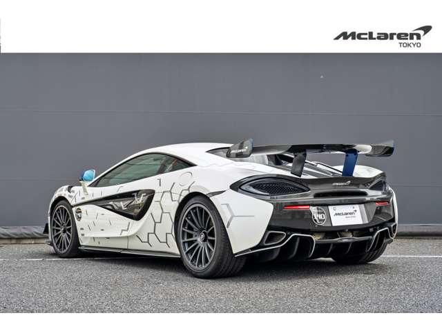６２０Ｒ ３．８　認定２年保証　認定中古車　クルーズコントロール　過給器設定モデル　ナビ　ミュージックプレイヤー接続可　スマートキー　ＬＥＤヘッドライト（10枚目）