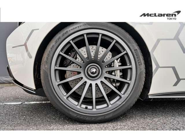 ６２０Ｒ ３．８　認定２年保証　認定中古車　クルーズコントロール　過給器設定モデル　ナビ　ミュージックプレイヤー接続可　スマートキー　ＬＥＤヘッドライト（18枚目）