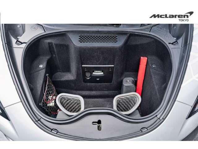 ６２０Ｒ ３．８　認定２年保証　認定中古車　クルーズコントロール　過給器設定モデル　ナビ　ミュージックプレイヤー接続可　スマートキー　ＬＥＤヘッドライト（35枚目）