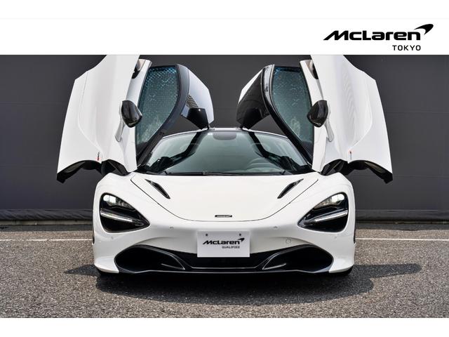 ７２０Ｓ パフォーマンス　認定中古車　クルーズコントロール　障害物センサー　ナビ　ミュージックプレイヤー接続可　ＥＴＣ　パワーシート　ＬＥＤヘッドライト　ジェットブラックナッパレザー　カーボンブラックアルカンタラ（5枚目）